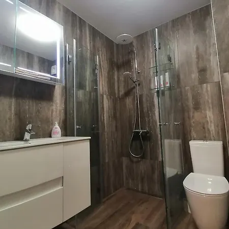 Iglika 2, A13 & A14 شقة بوروفتس