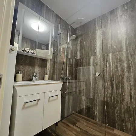 شقة Iglika 2, A13 & A14 بوروفتس